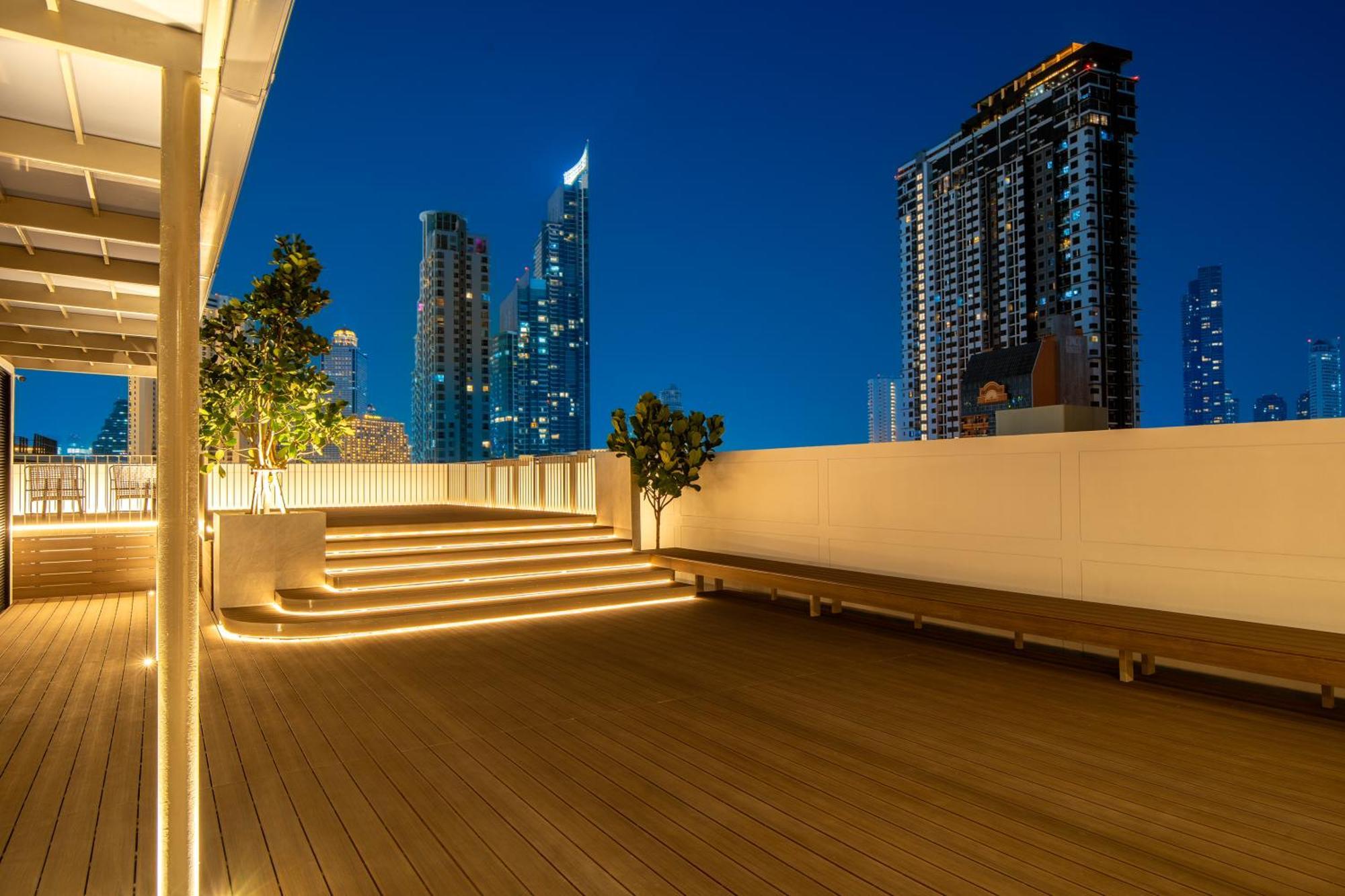 Saan Hotel Sathorn Bangkok Exterior photo